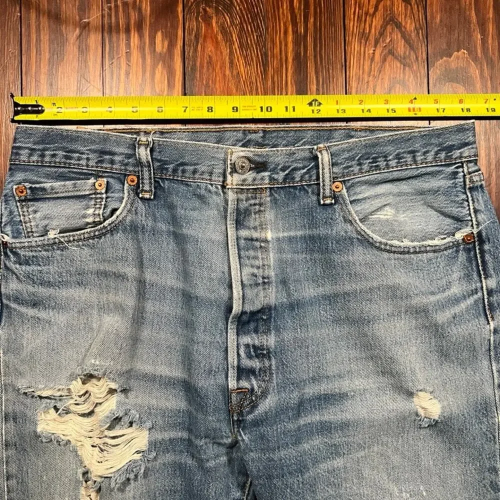 Vintage Levi's 36x32 Y2K 501 Jeans